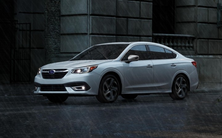 Subaru Legacy - 01